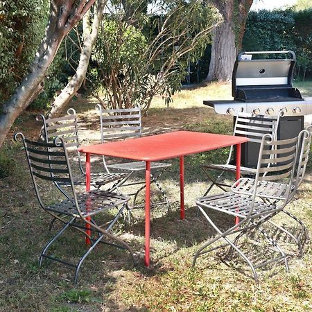 La Suite Du Mas Lauseta - Clim Et Park Aigues-Mortes Exterior photo